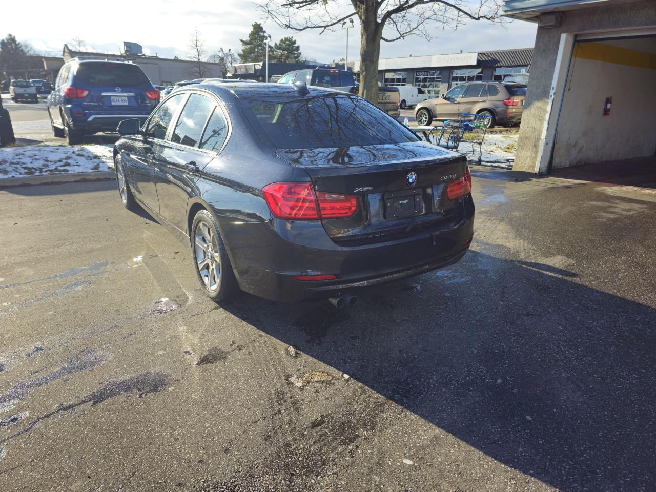 2013 BMW 3 Series 328i xDrive Photo2