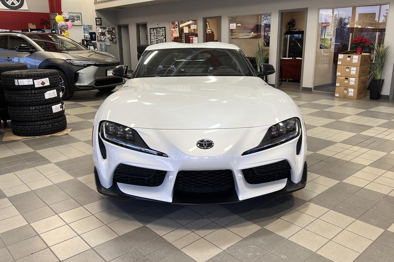 2025 Toyota Supra GR 3.0T MT Premium Photo