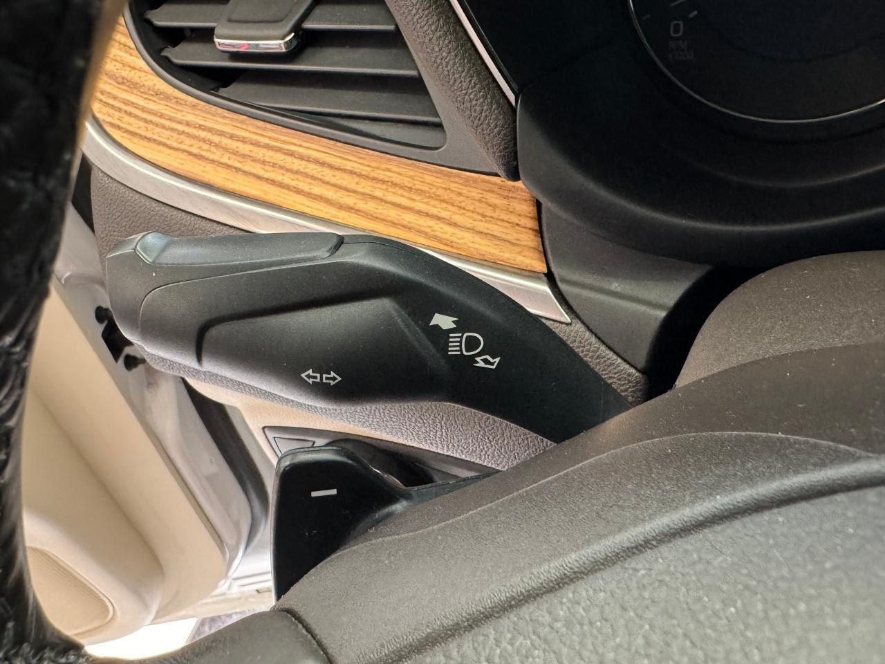 2016 Lincoln MKC Select AWD+GPS+Camera+Blind Spot+CLEAN CARFAX - Photo #48