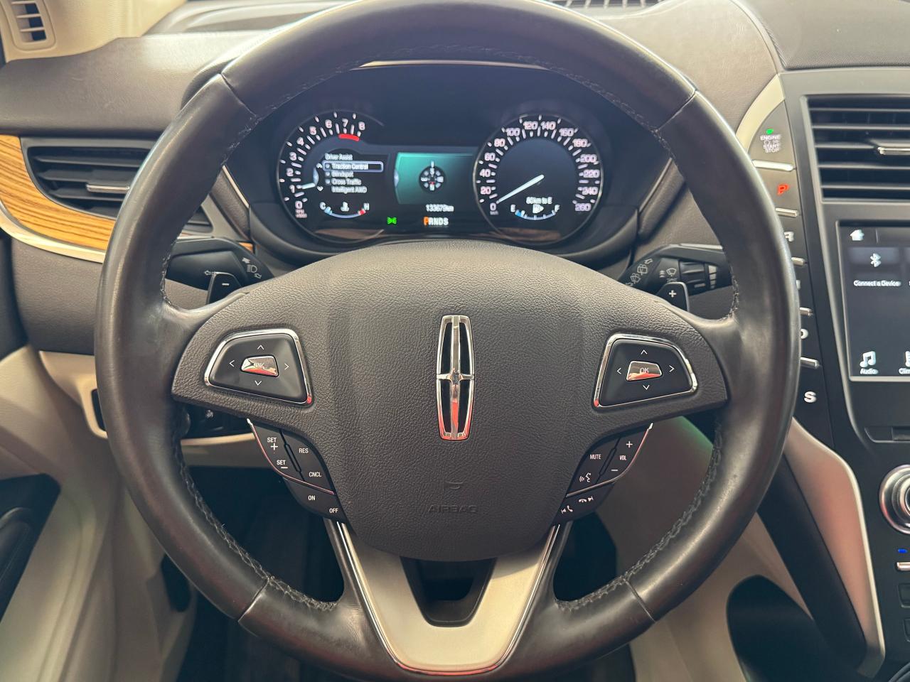 2016 Lincoln MKC Select AWD+GPS+Camera+Blind Spot+CLEAN CARFAX - Photo #12