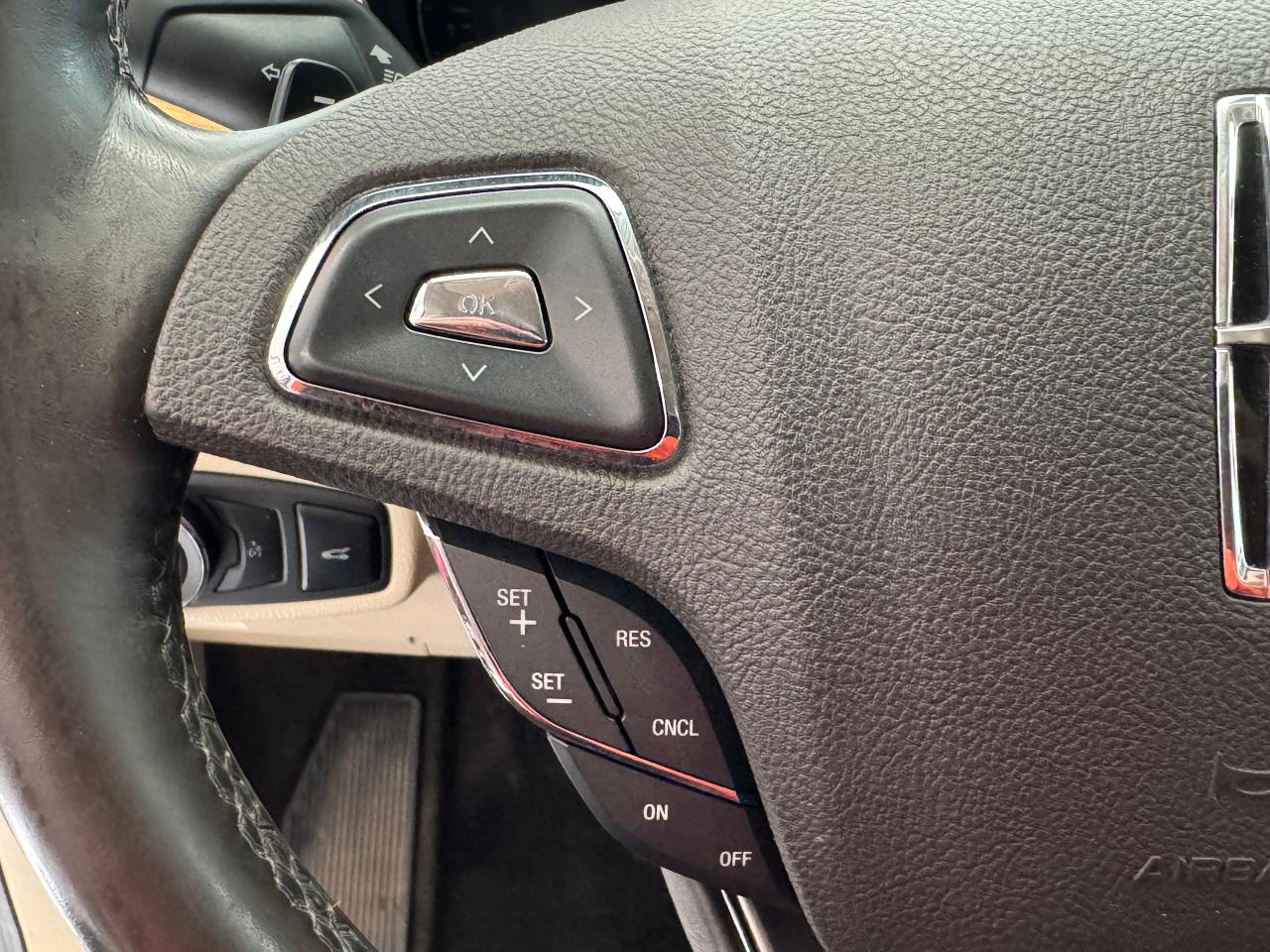2016 Lincoln MKC Select AWD+GPS+Camera+Blind Spot+CLEAN CARFAX - Photo #46