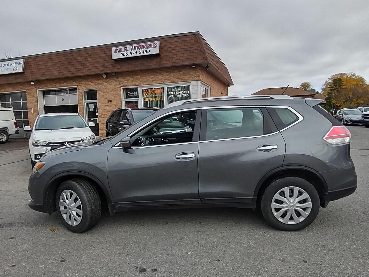 Used 2015 Nissan Rogue AWD 4dr S for sale in Oshawa, ON