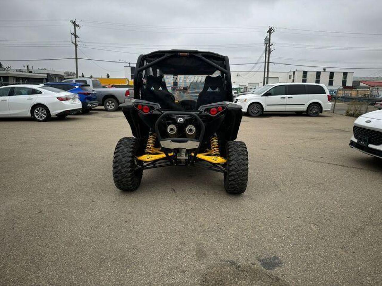 2015 Can-Am MAVERICK 1000 X RS $107 B/W - Photo #7