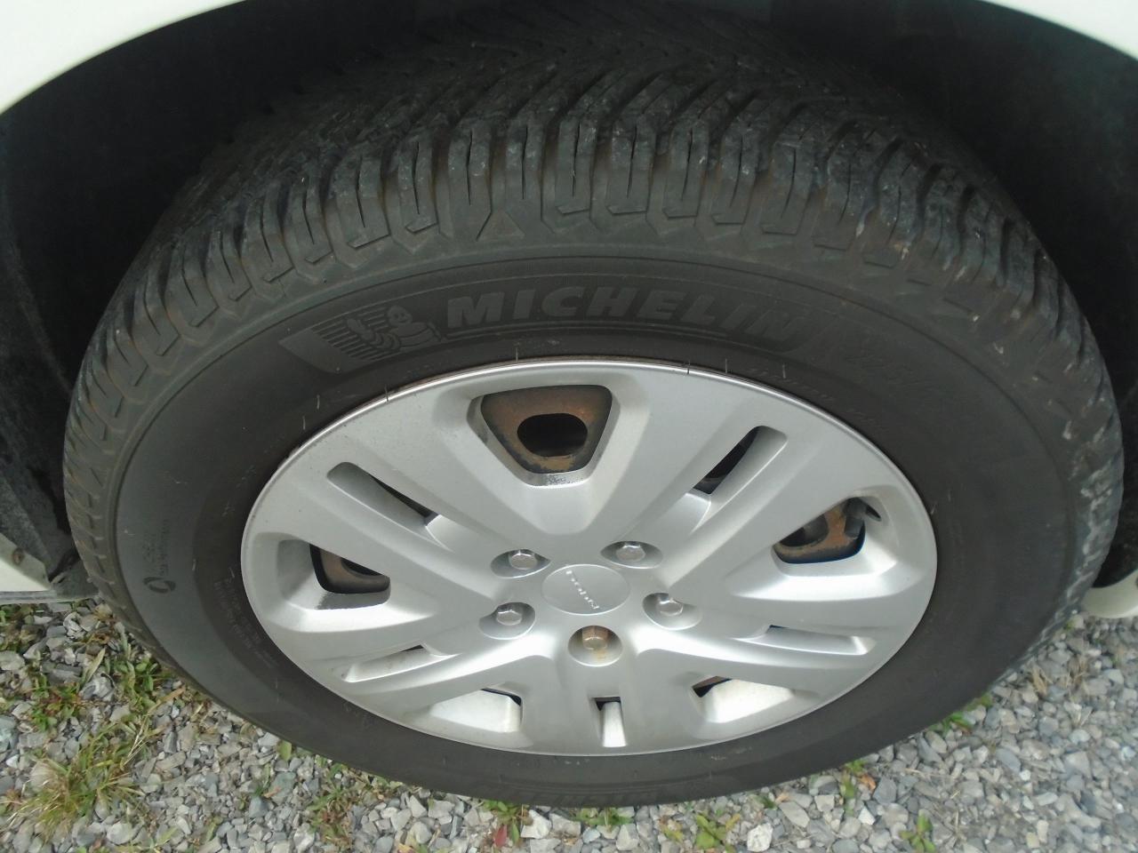 2013 Dodge Grand Caravan DUAL FUEL - Photo #21