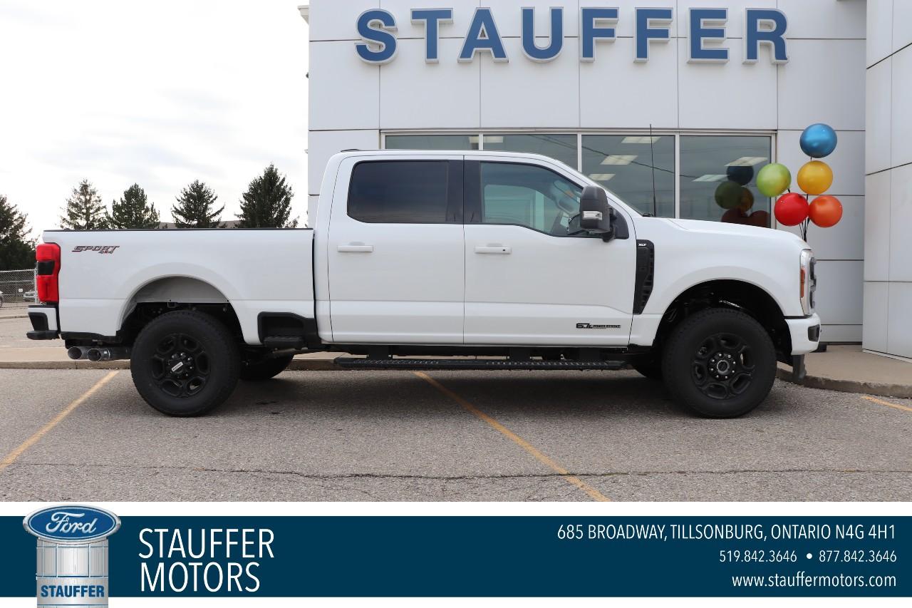 New 2024 Ford F-250 Super Duty SRW XLT 4WD CREW CAB 6.75' BOX for sale in Tillsonburg, ON