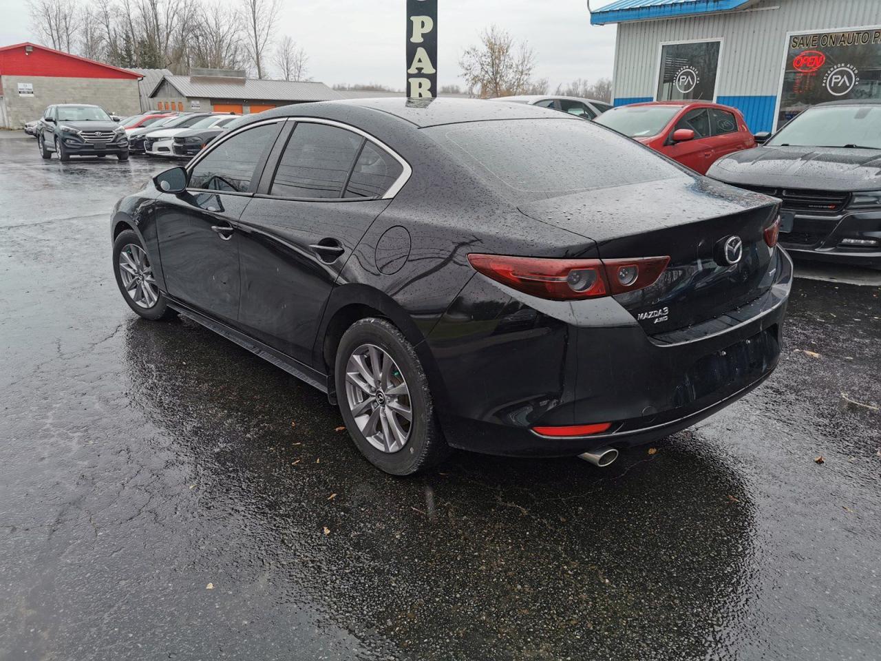 2019 Mazda MAZDA3  - Photo #7