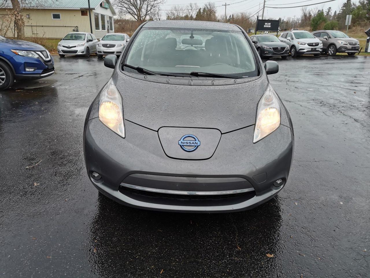 2015 Nissan Leaf S - Photo #2