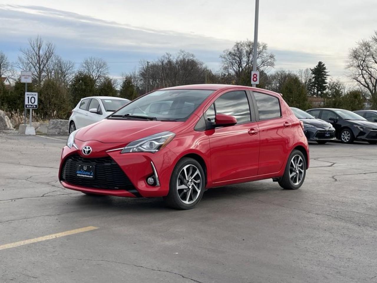 Used 2018 Toyota Yaris Hatchback SE Hatchback | Auto | Heated Seats | Alloy Wheels | Rear Camera | Bluetooth | Leather Wheel, more!! for sale in Guelph, ON