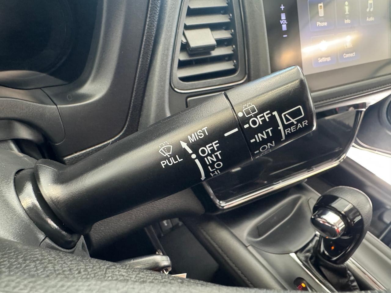 2016 Honda HR-V LX AWD+Camera+Heated Seats+A/C+CLEAN CARFAX - Photo #44
