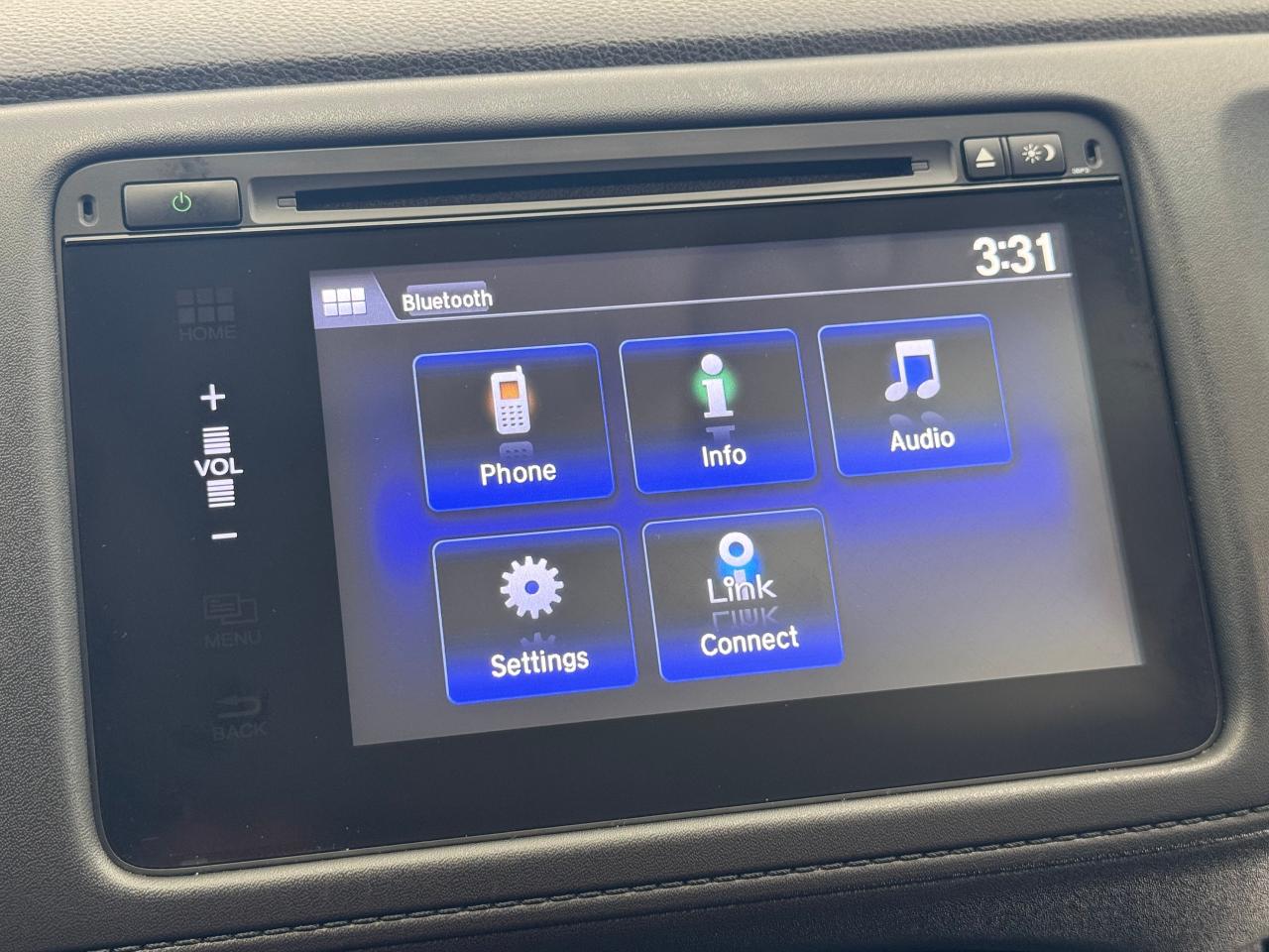 2016 Honda HR-V LX AWD+Camera+Heated Seats+A/C+CLEAN CARFAX - Photo #28