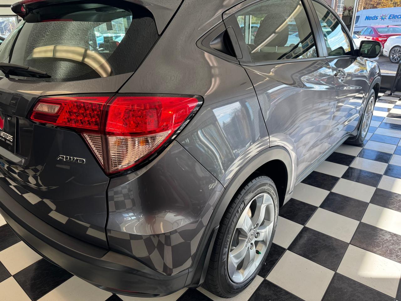 2016 Honda HR-V LX AWD+Camera+Heated Seats+A/C+CLEAN CARFAX - Photo #38