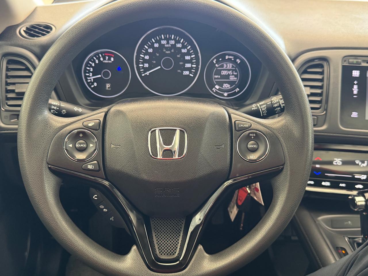 2016 Honda HR-V LX AWD+Camera+Heated Seats+A/C+CLEAN CARFAX - Photo #11