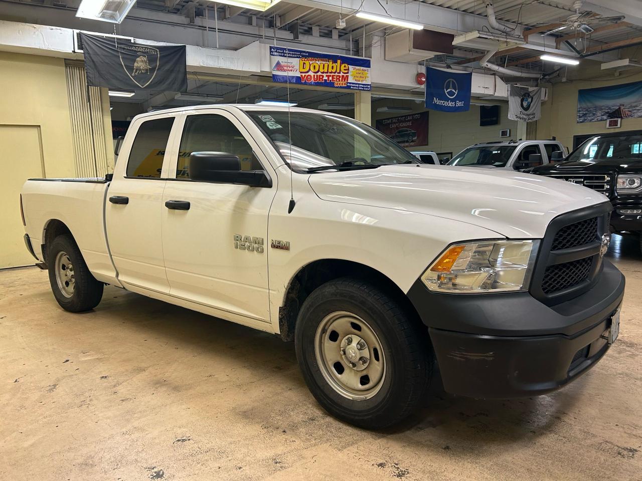 2017 RAM 1500 TRADESMAN - Photo #5
