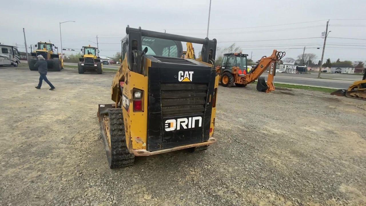 2015 CATERPILLAR 259DLRC COMPACT TRACK LOADER 6625 HRS - BKT - AUX HYD - A/C CAB - JOYSTICK STRG - REAR VIEW CAMERA Photo