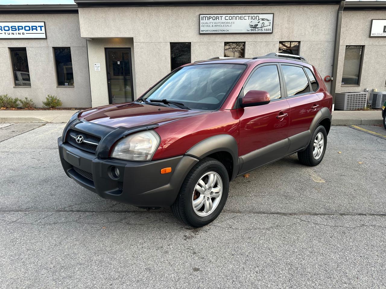 Used 2006 Hyundai Tucson 4WD 2.7L V6,SERVICE RECORDS..FULLY CERTIFIED ! for sale in Burlington, ON