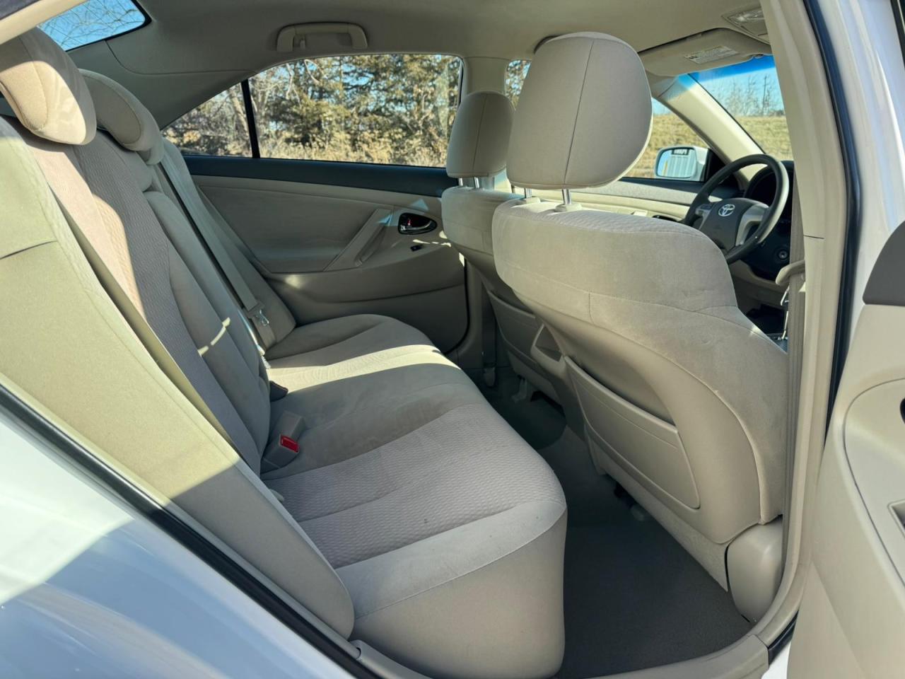 2011 Toyota Camry LE | LOW KM | SERVICE RECORDS Photo7