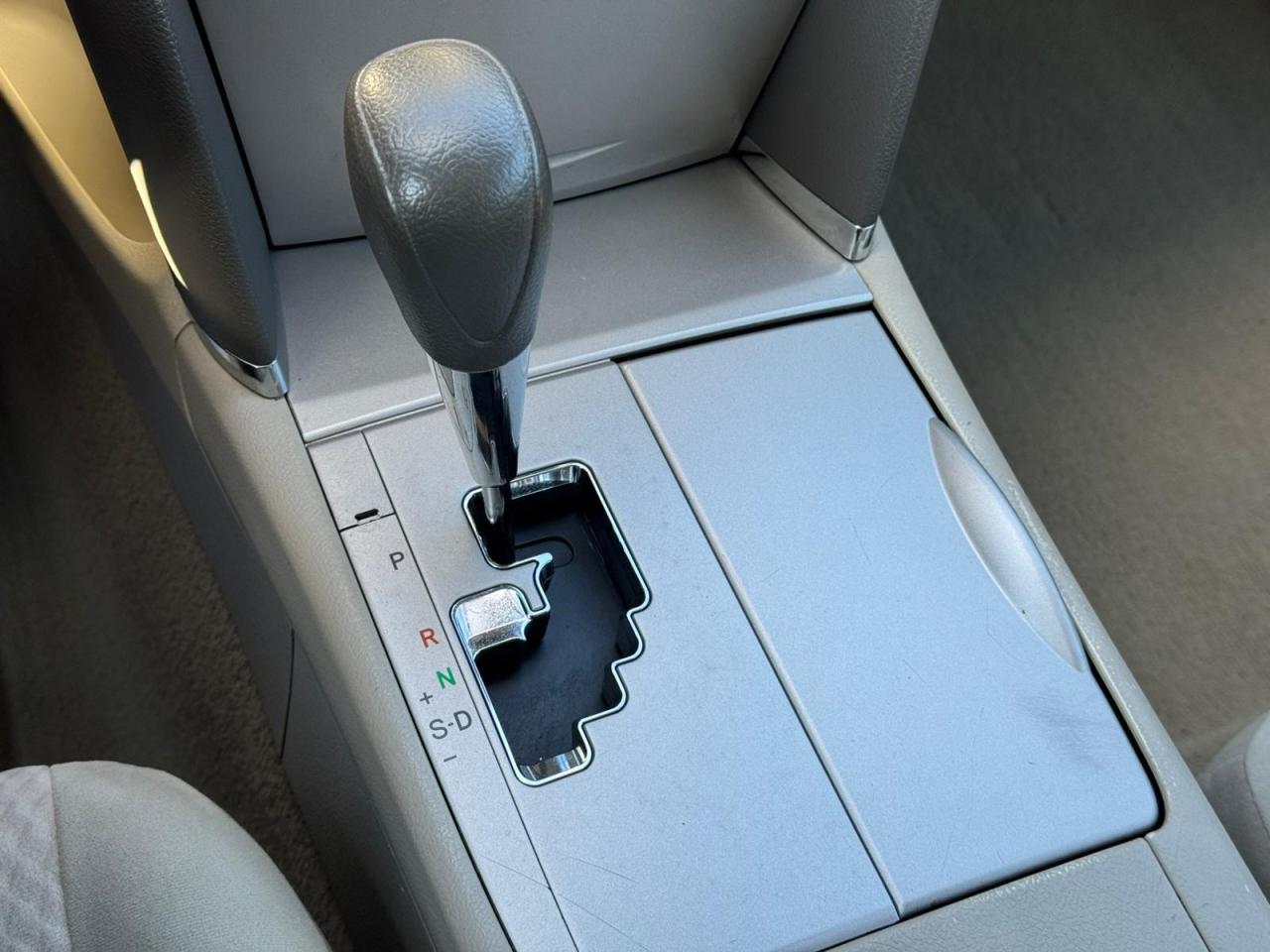 2011 Toyota Camry LE | LOW KM | SERVICE RECORDS Photo11