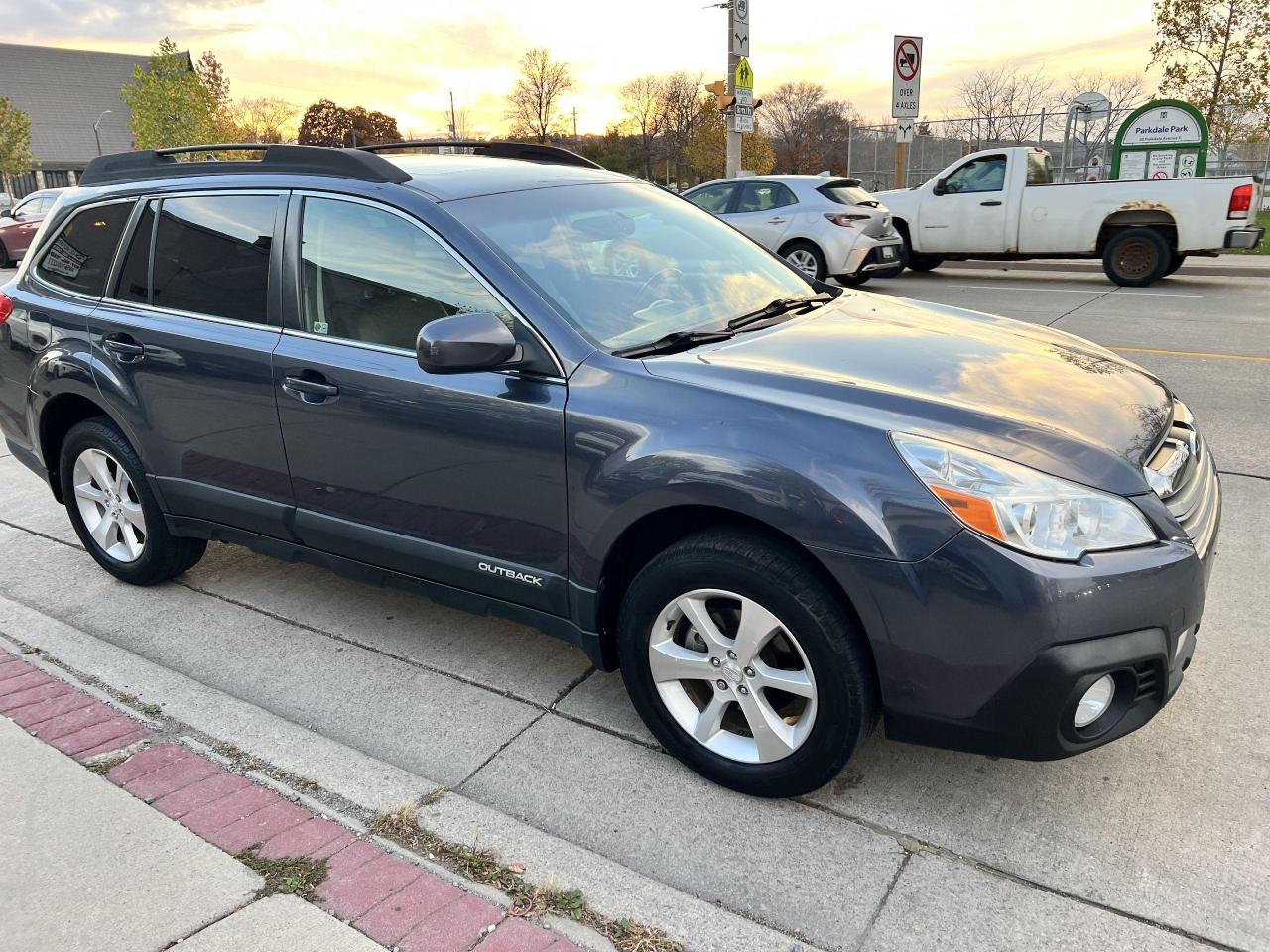 2014 Subaru Outback 4dr Wgn H4 Auto 2.5i Limited - Photo #7