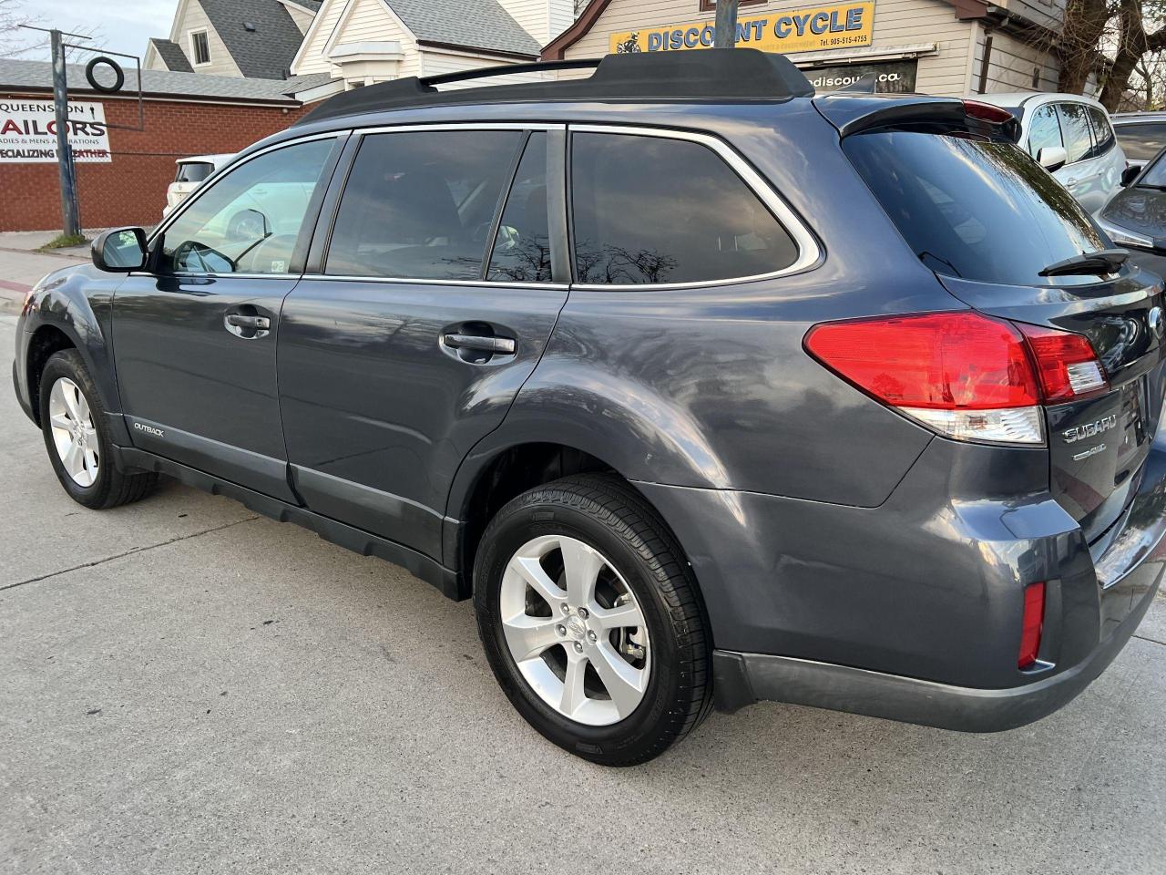 2014 Subaru Outback 4dr Wgn H4 Auto 2.5i Limited - Photo #14