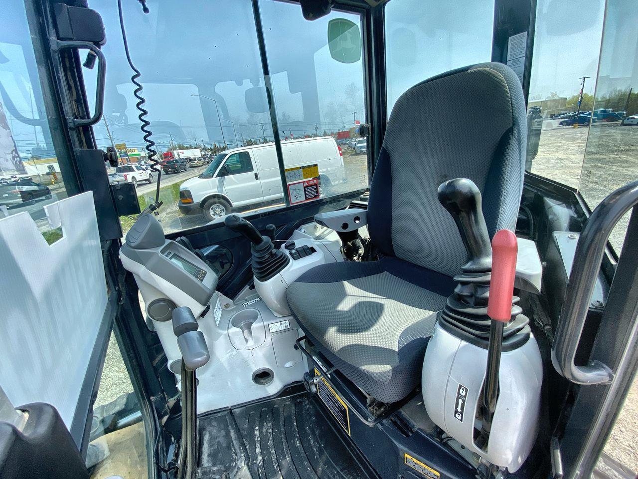 2014 John Deere 50G Mini Excavator EXCAVATOR Model, 50G Mini Excavator. (1-4.9 Tons) 3172 hr. Photo