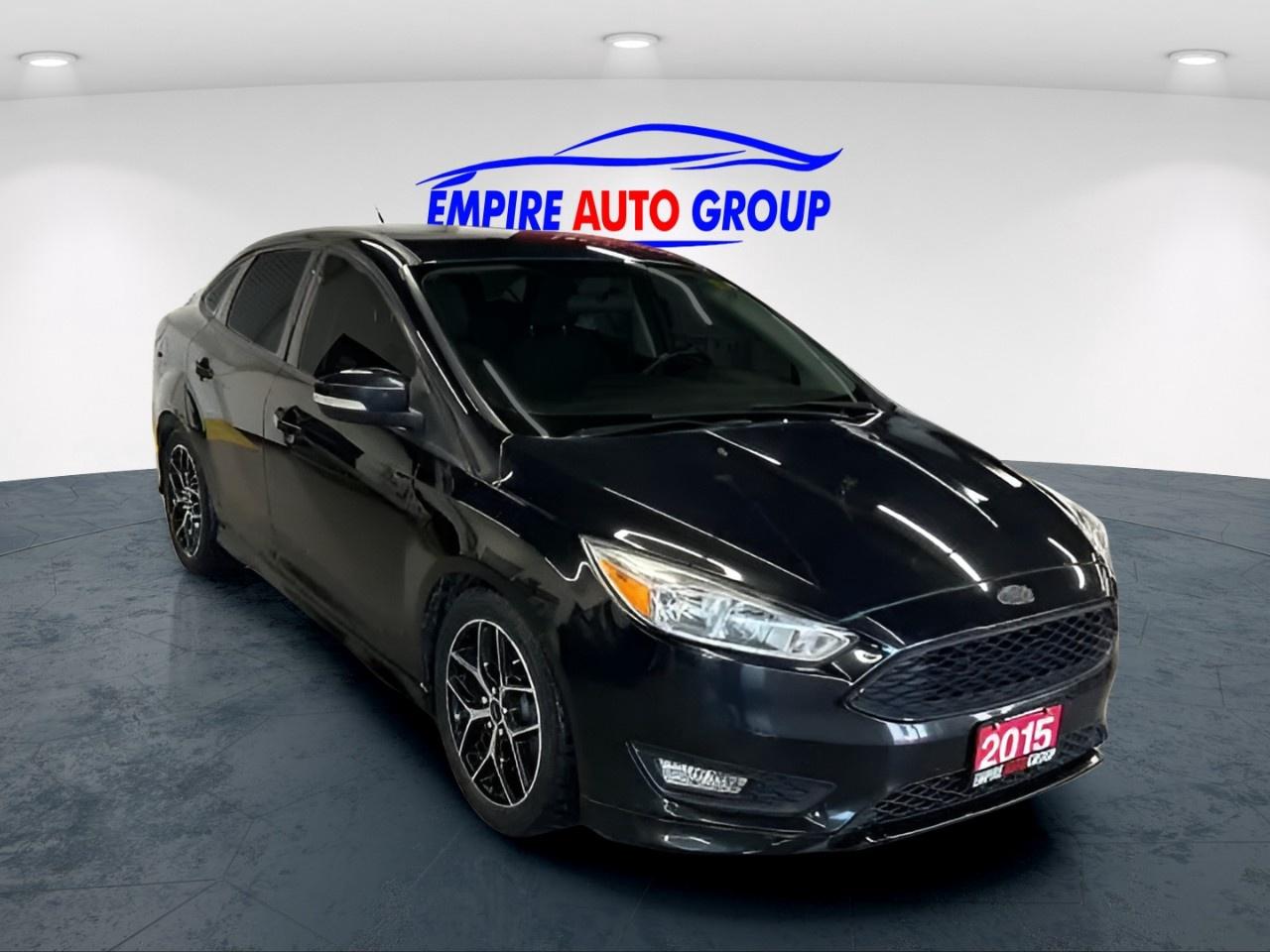 2015 Ford Focus SE  NO ACCIDENDS Photo3