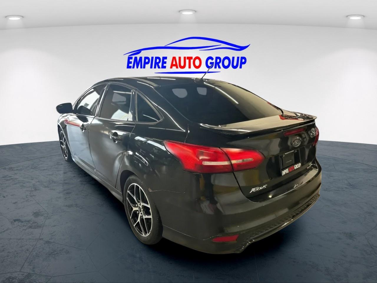 2015 Ford Focus SE  NO ACCIDENDS Photo