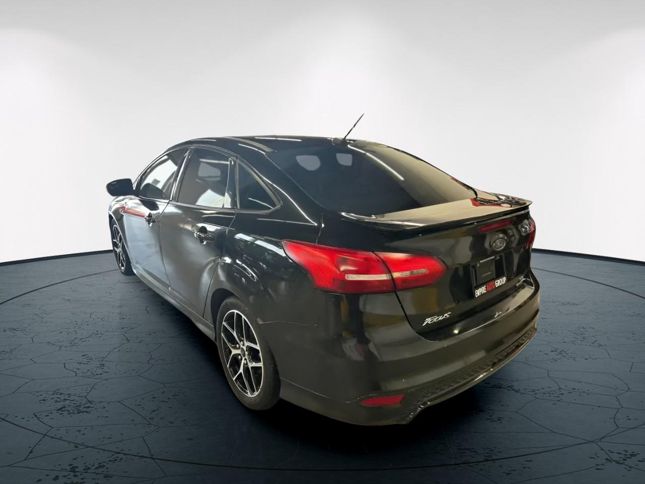 2015 Ford Focus SE  NO ACCIDENTS Photo