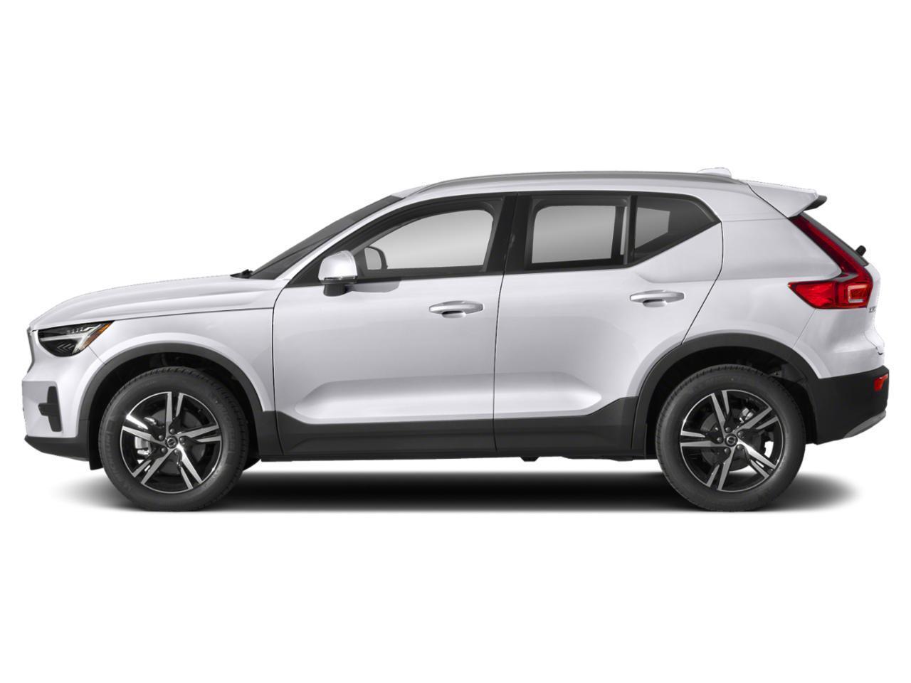 Used 2023 Volvo XC40 B5 AWD Plus Bright Theme for sale in Surrey, BC