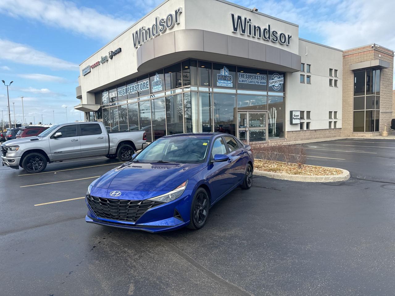 Used 2022 Hyundai Elantra HEATED SEATS AND STEERING WHEEL for sale in Windsor, ON