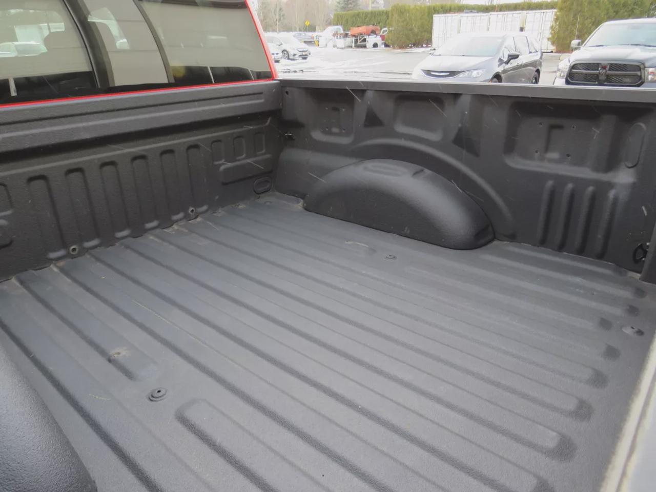 2020 Ford F-150 XLT  | Clean Title | No Accidents | Safety Certified | Running Boards | Running Boards | Trailer Hitch | Front Tow Hooks | Fog Lights | Digital Touchscreen | Reverse Camera | Usb/Aux | Cruise Control | Bluetooth Photo