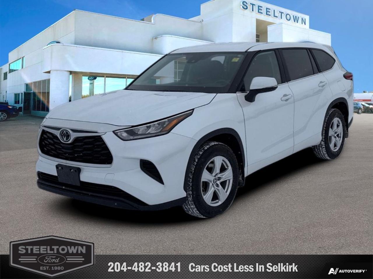 Used 2023 Toyota Highlander LE  - Heated Seats -  Apple CarPlay for sale in Selkirk, MB