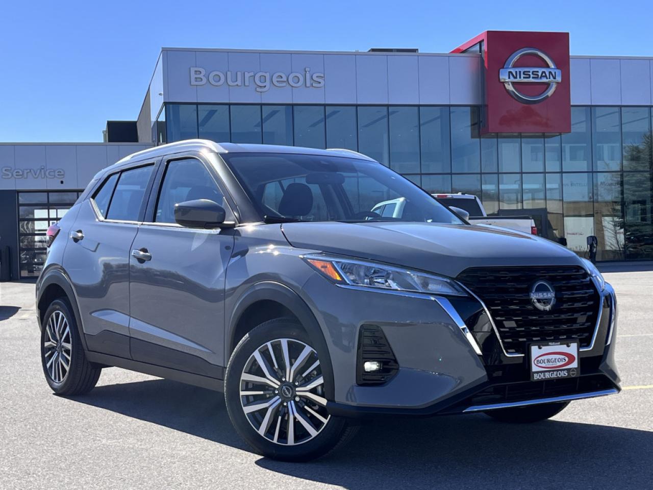 New 2025 Nissan Kicks Play SV for sale in Midland, ON