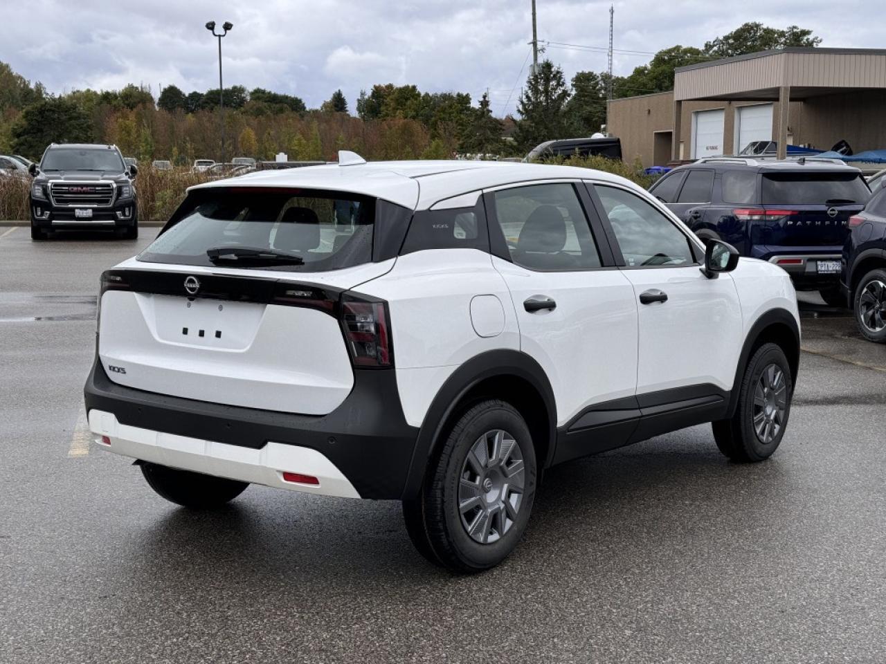 2025 Nissan Kicks S FWD Photo