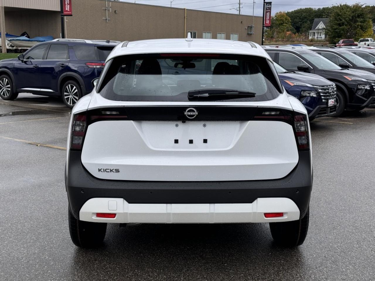 2025 Nissan Kicks S FWD Photo