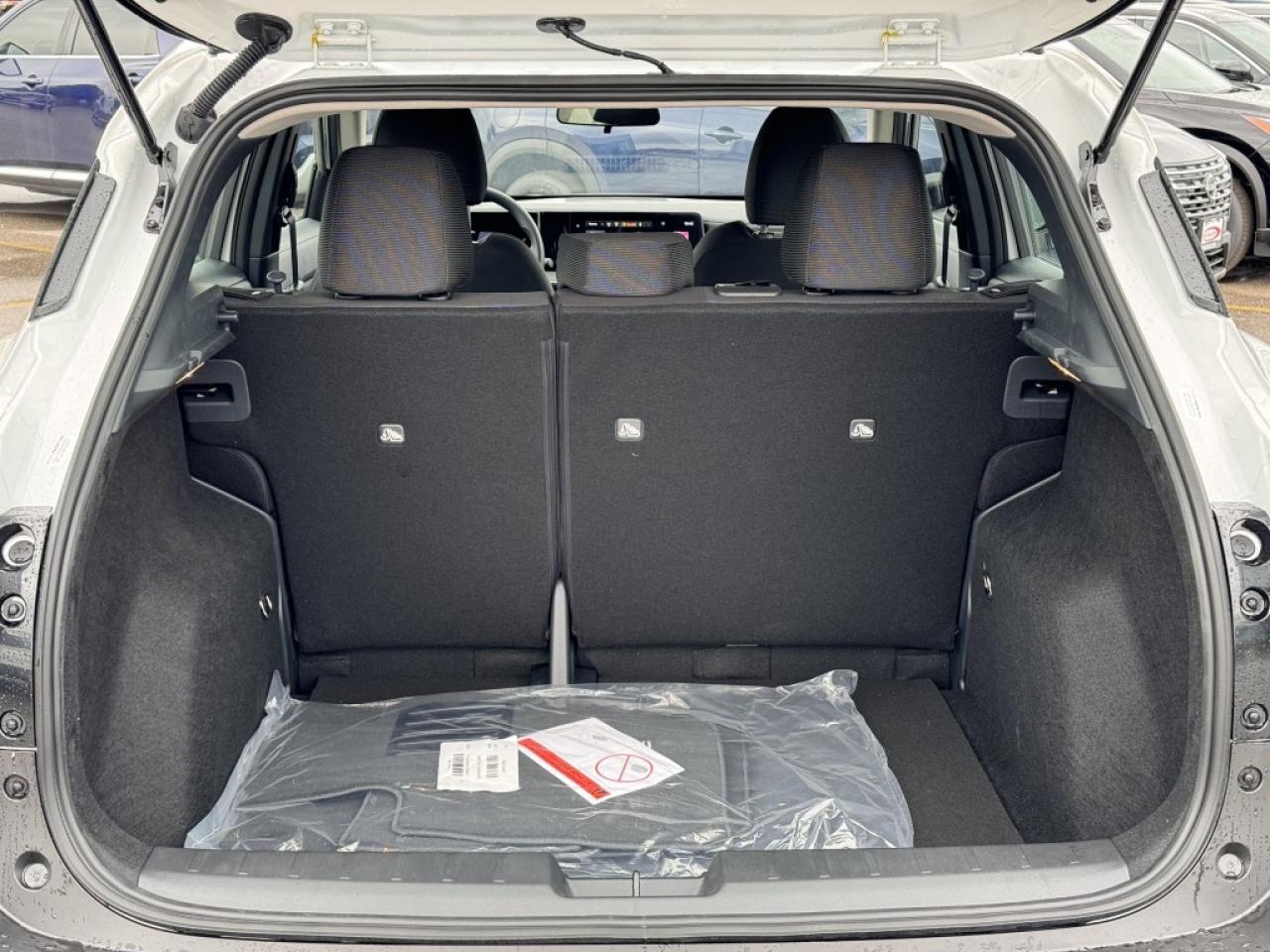 2025 Nissan Kicks S FWD Photo