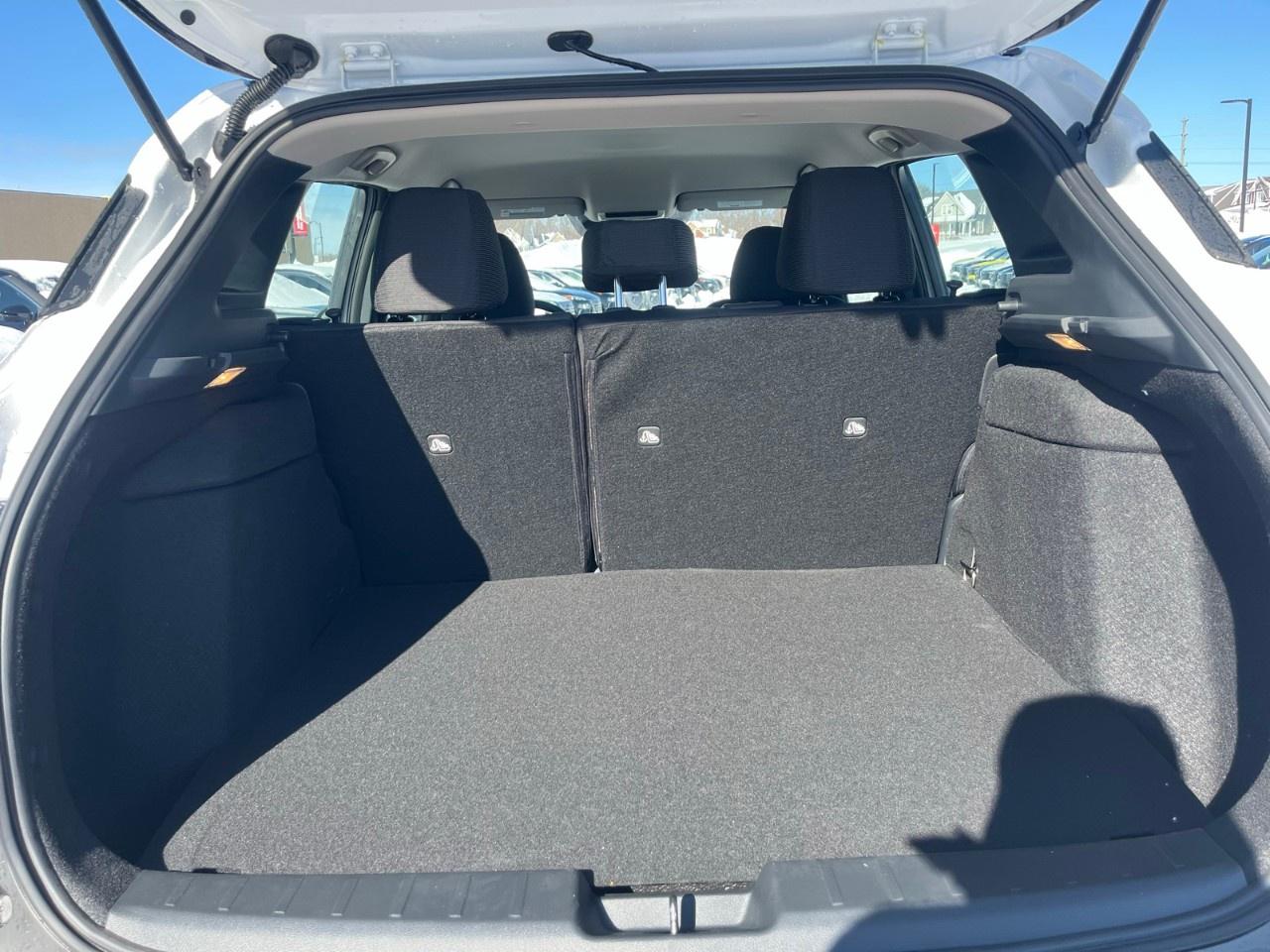 2025 Nissan Kicks S FWD Photo