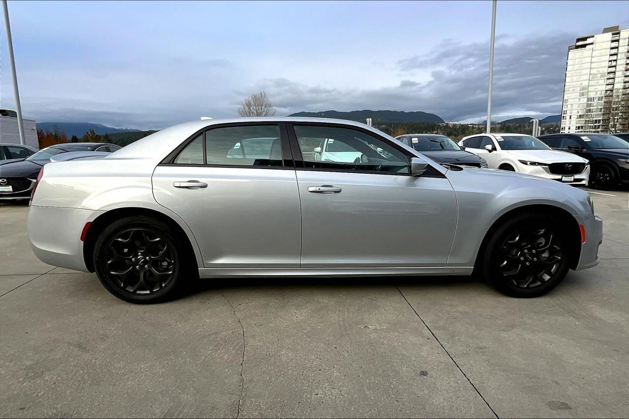 Used 2022 Chrysler 300 S 300s AWD for sale in Port Moody, BC