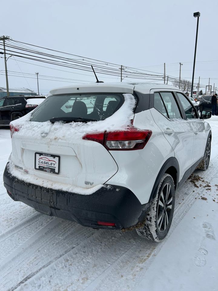 2019 Nissan Kicks SV - Photo #4