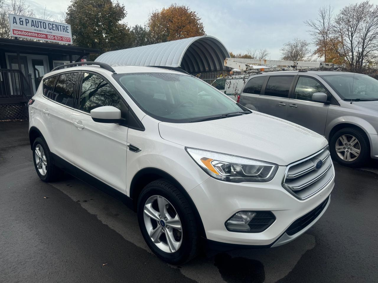 Used 2018 Ford Escape SEL 4WD for sale in Oshawa, ON