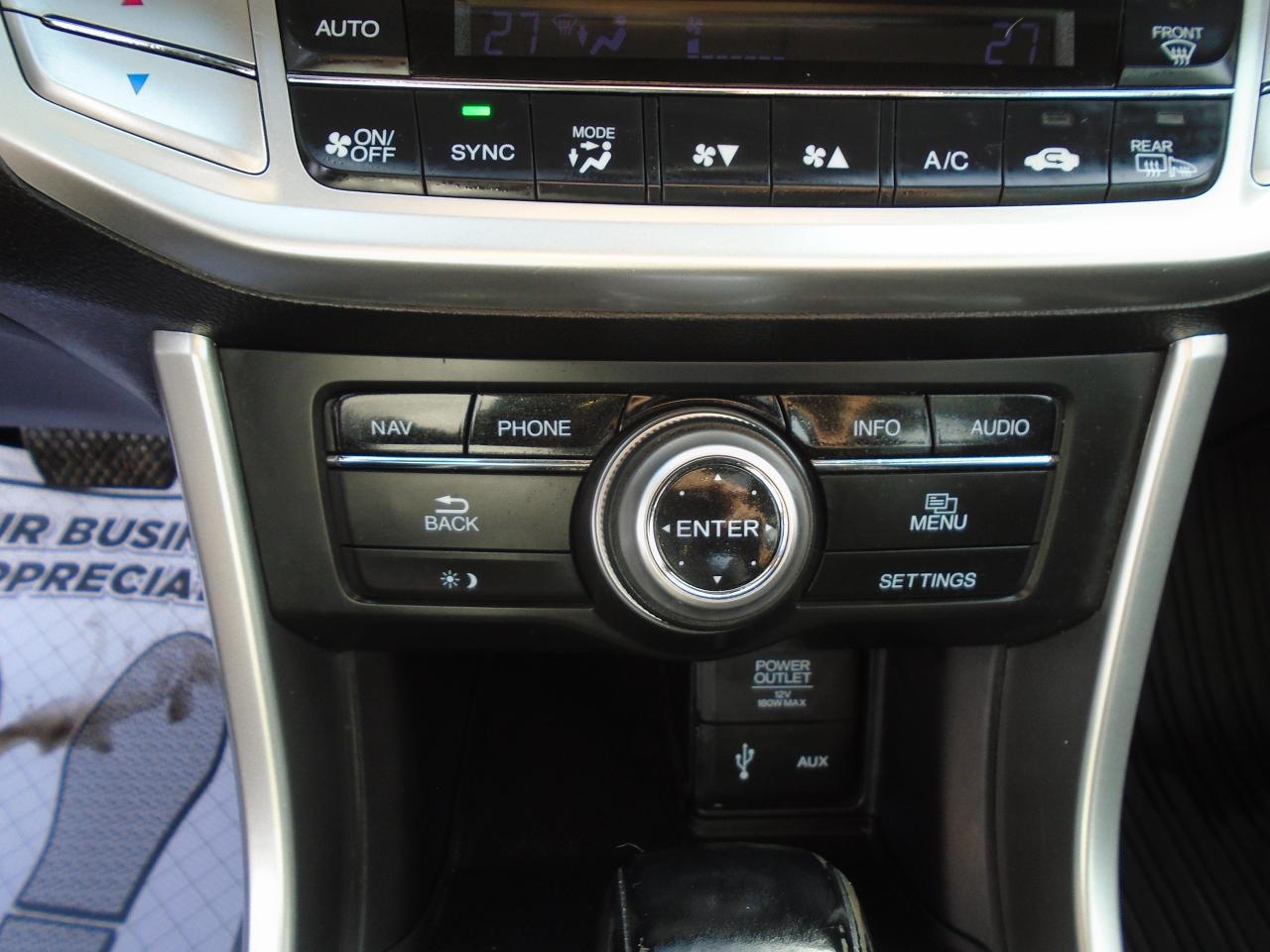 2015 Honda Accord TOURING / NAVI /REAR CAM /HEATED SEATS / SUNROOF/ - Photo #17