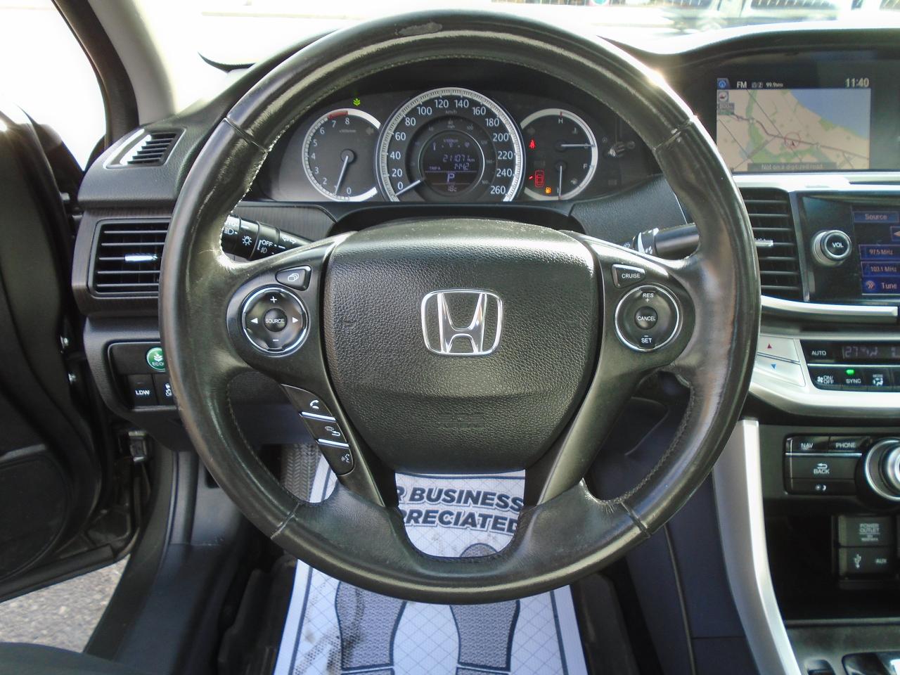 2015 Honda Accord TOURING / NAVI /REAR CAM /HEATED SEATS / SUNROOF/ - Photo #19