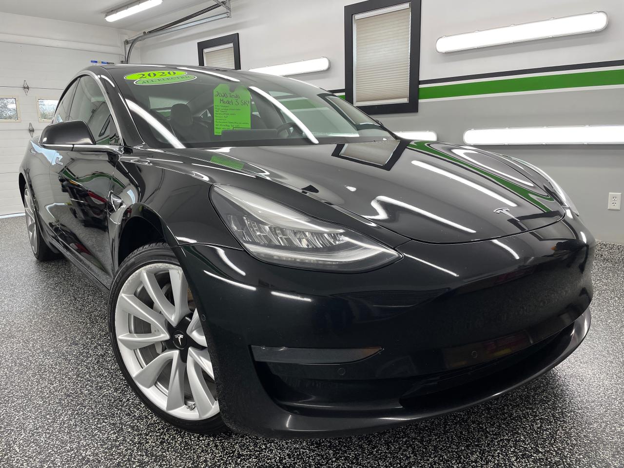 Used 2020 Tesla Model 3 STANDARD RANGE PLUS for sale in Hilden, NS