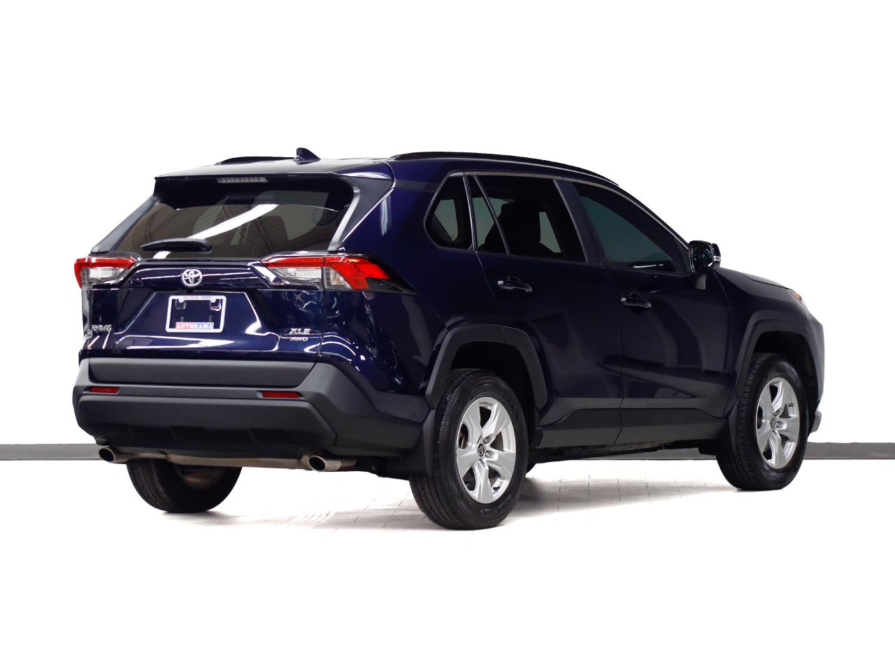 2021 Toyota RAV4 XLE | AWD | Sunroof | Heated Seats | BSM | CarPlay