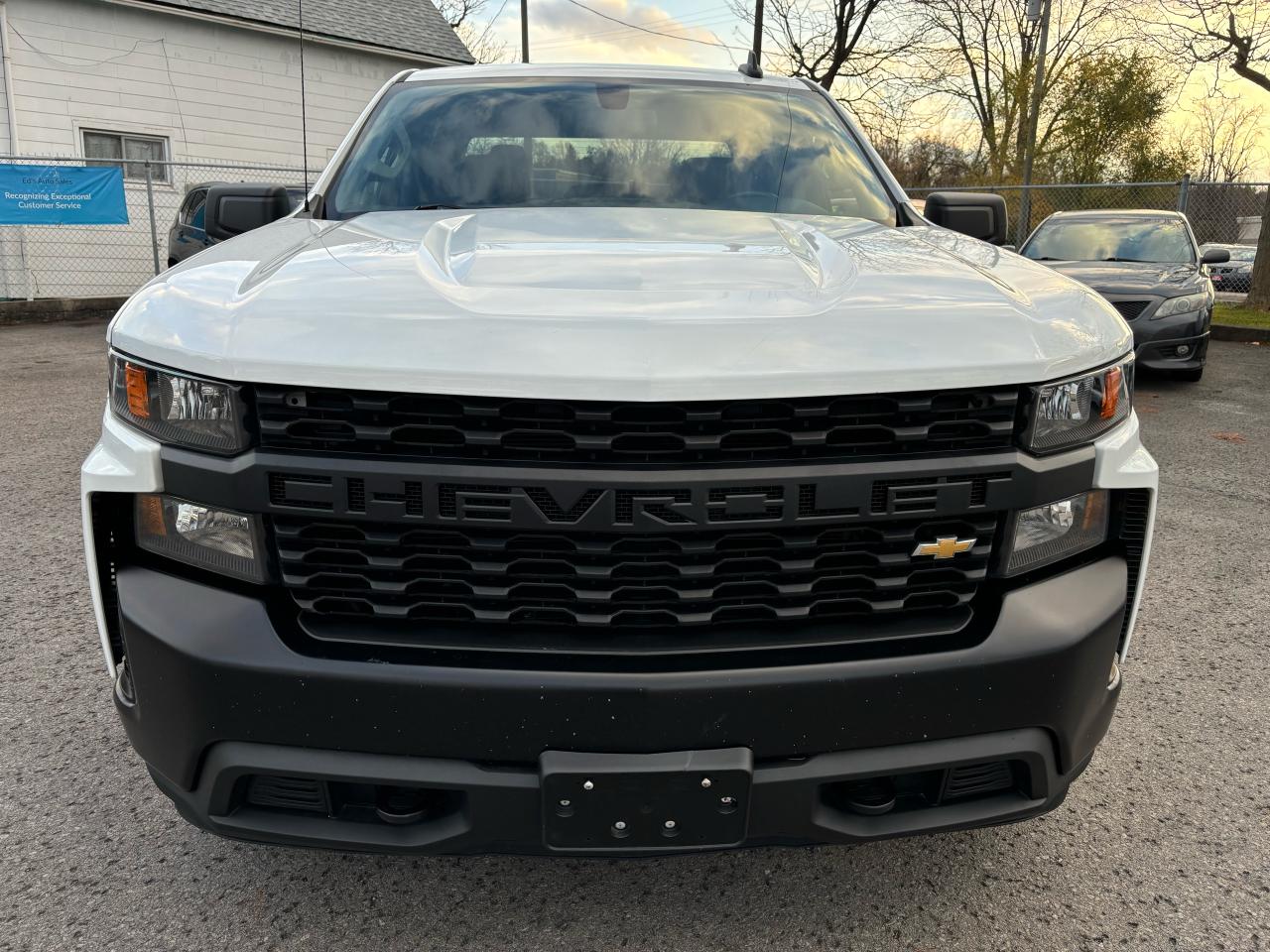 2022 Chevrolet Silverado 1500 Crew Cab, 4X4, Back-Up Camera, Towing Package - Photo #2