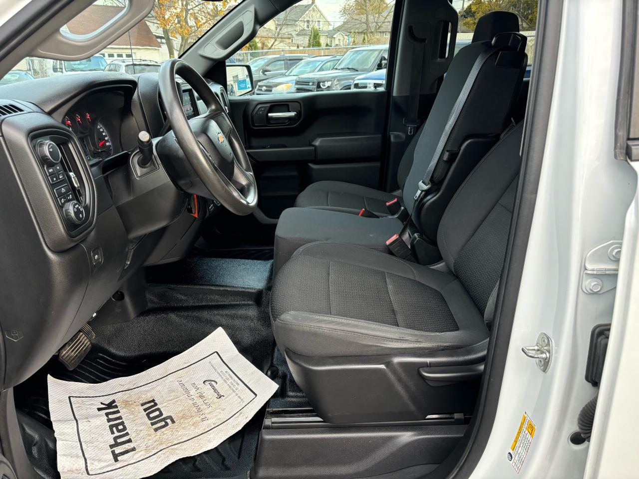 2022 Chevrolet Silverado 1500 Crew Cab, 4X4, Back-Up Camera, Towing Package - Photo #10