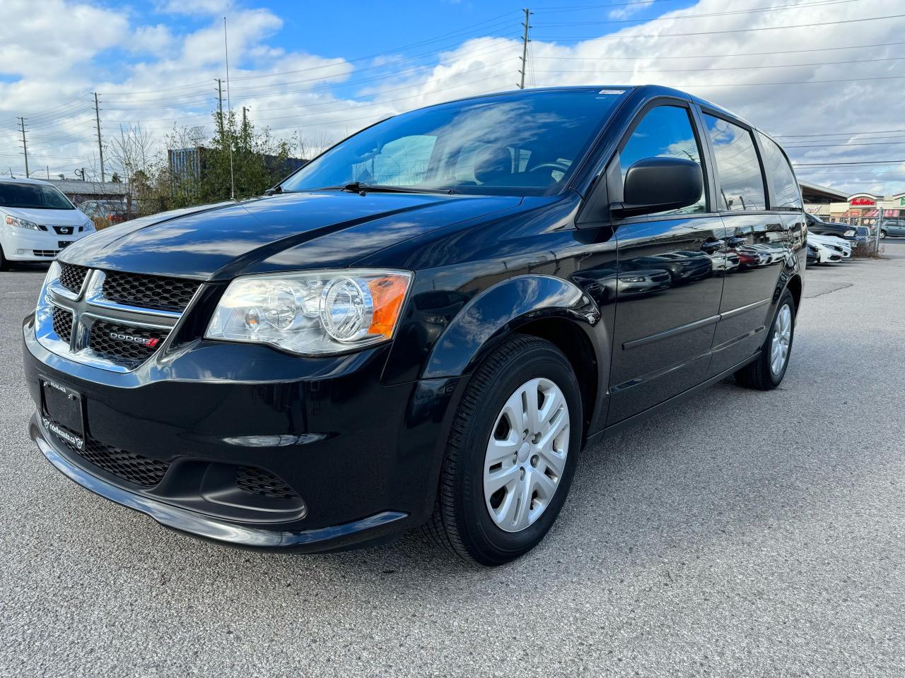 2013 Dodge Grand Caravan SXT - Photo #1