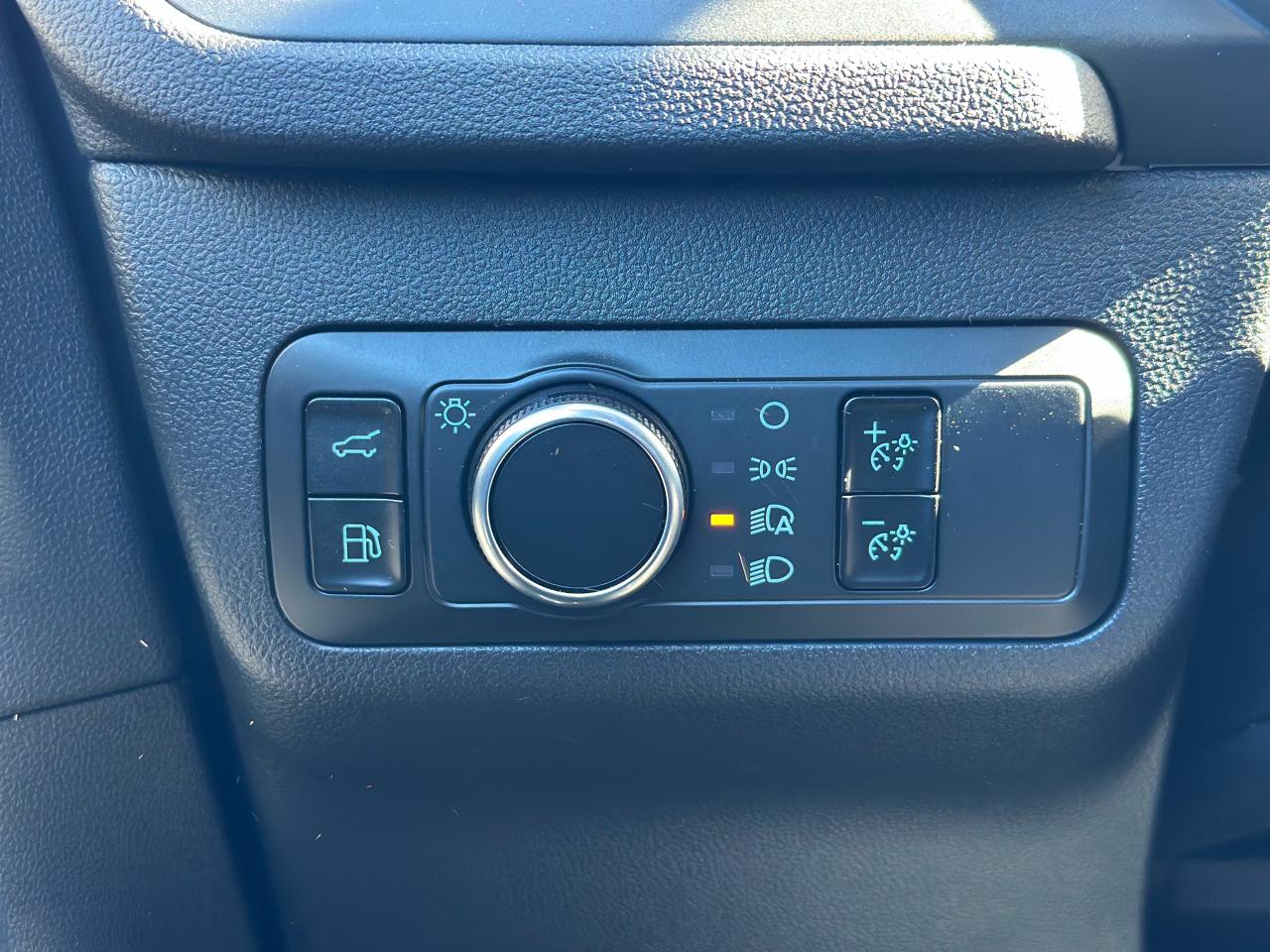 2025 Ford Escape ST-Line AWD Photo5