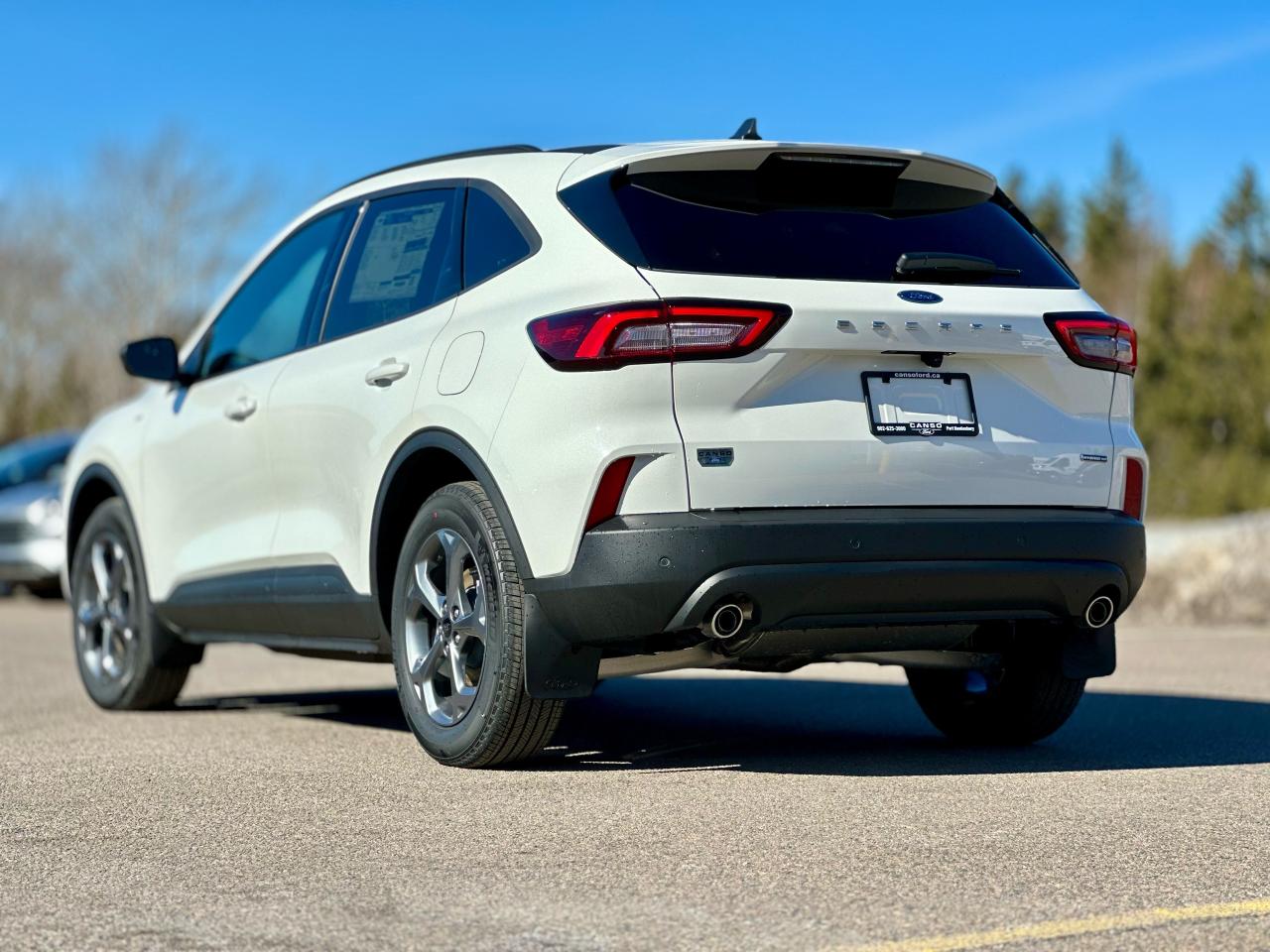 2025 Ford Escape ST-Line AWD Photo5