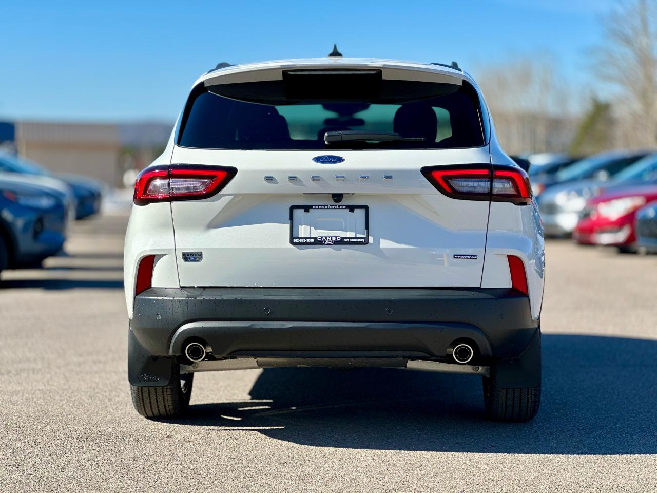 2025 Ford Escape ST-Line AWD Photo5