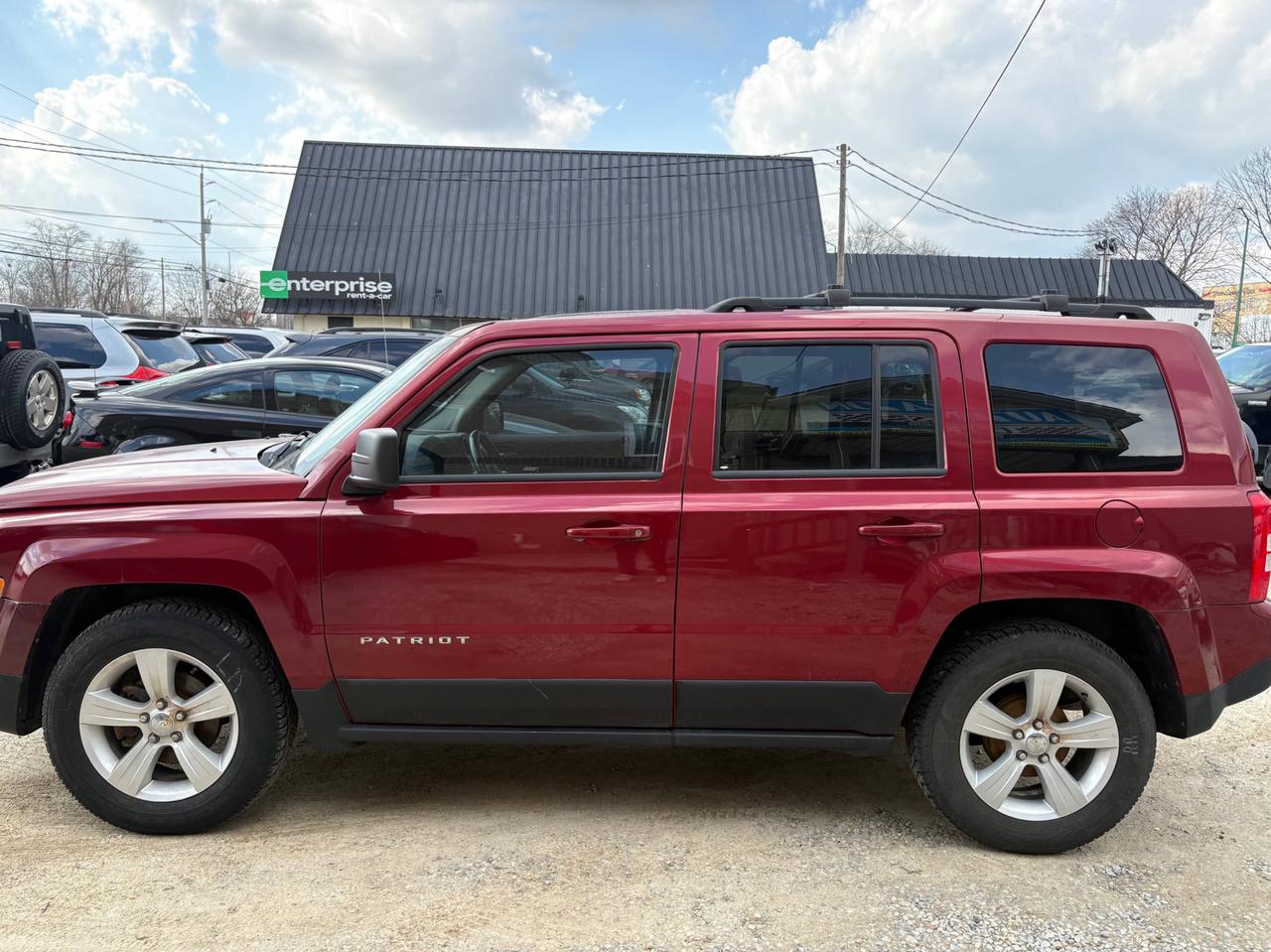 2014 Jeep Patriot FWD 4dr North with Safety and Warranty, Financing available Photo